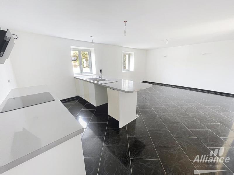 Maison - 101 m² - 5 pièces