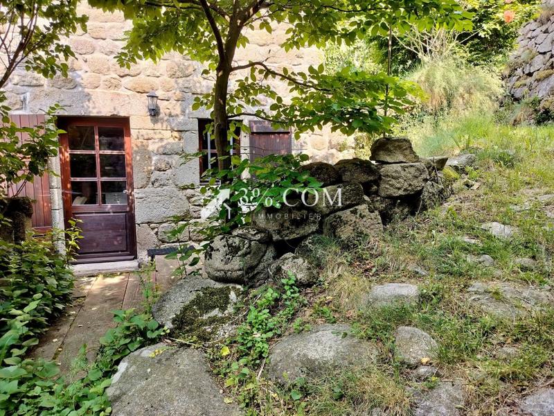 Mas - 266 m² - 11 pièces