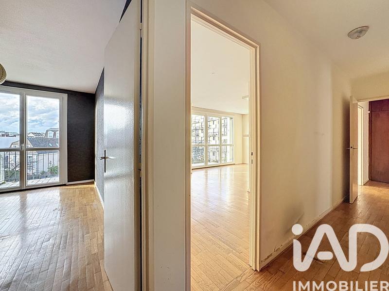 Appartement - 98 m² - 5 pièces