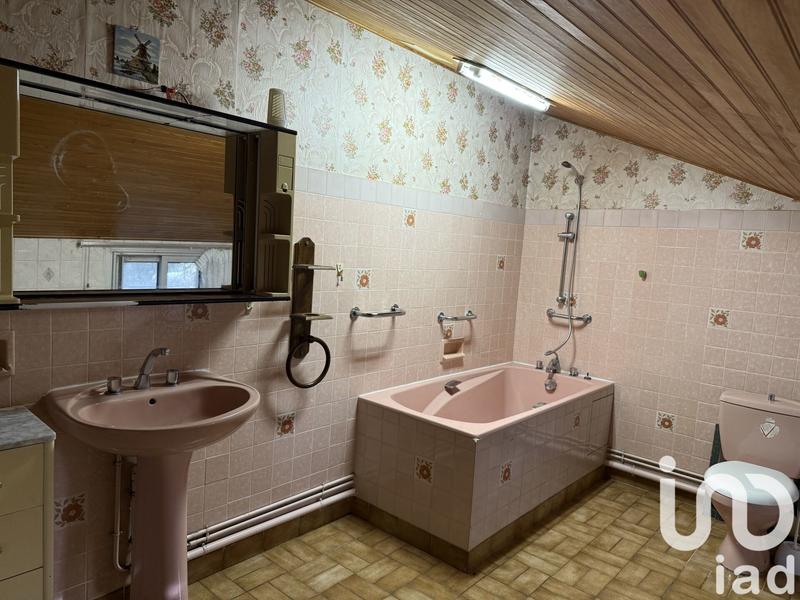 Maison - 137 m² - 5 pièces