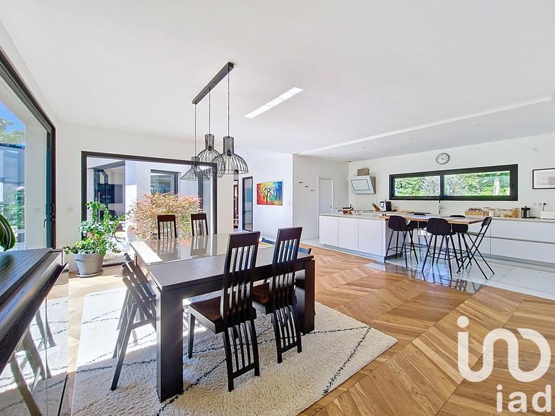 Maison de maîtres - 262 m² - 8 pièces