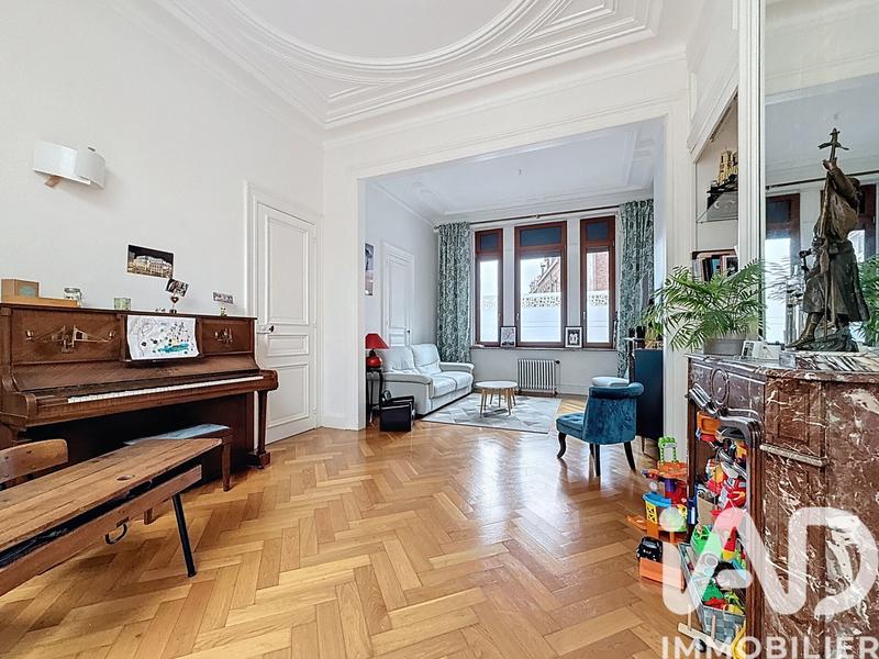 Maison - 187 m² - 6 pièces