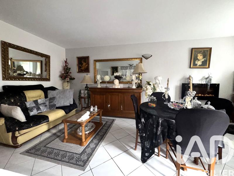 Appartement - 81 m² - 3 pièces