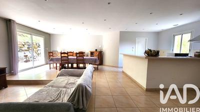 Maison - 114 m² - 4 pièces