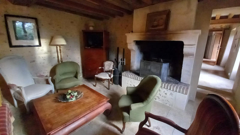 Maison - 320 m² - 18 pièces