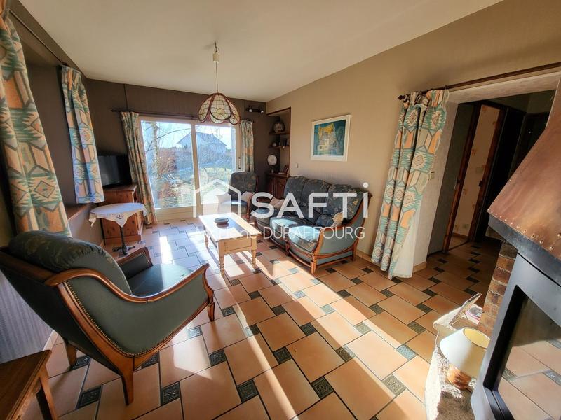 Maison - 275 m² - 10 pièces