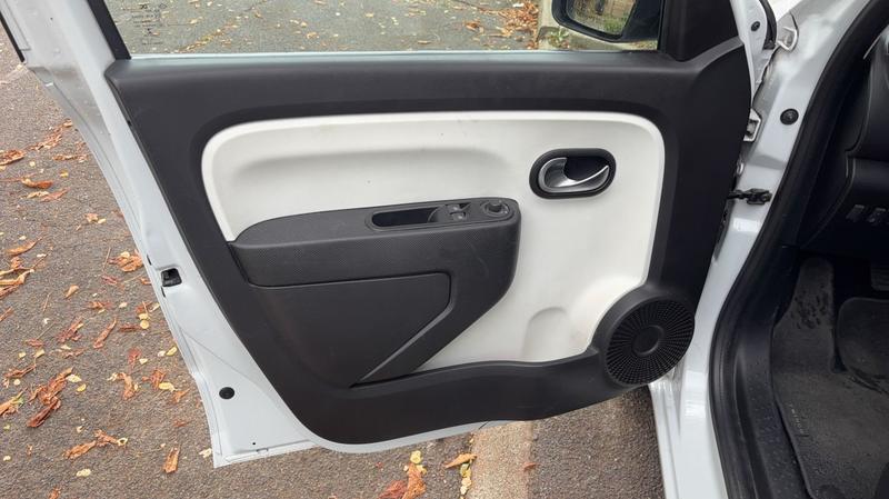 Renault Twingo III 1.0 SCe 70 Zen