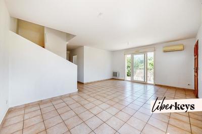 Maison - 82 m² - 4 pièces