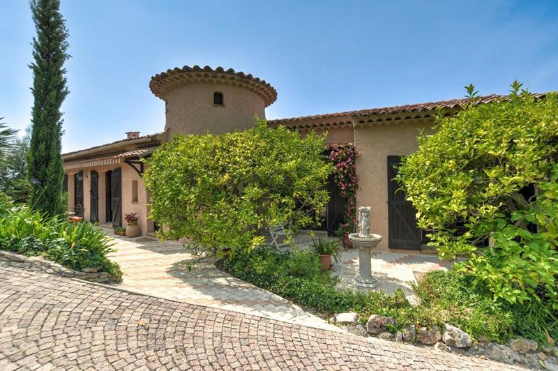 Villa - 231 m² - 5 pièces