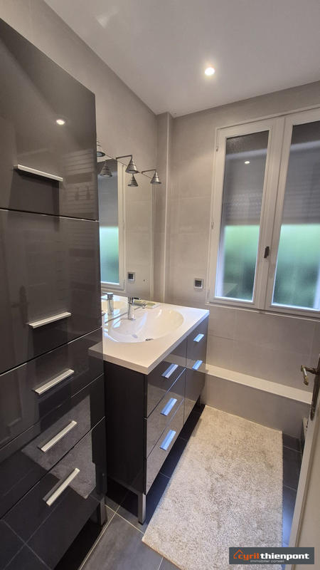 Maison - 170 m² - 6 pièces