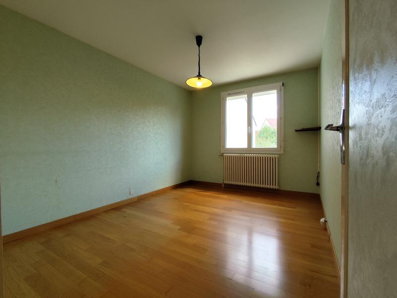 Maison - 94 m² - 5 pièces