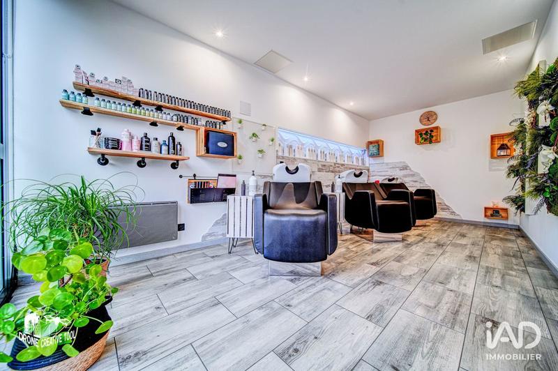 Local commercial - 101 m²