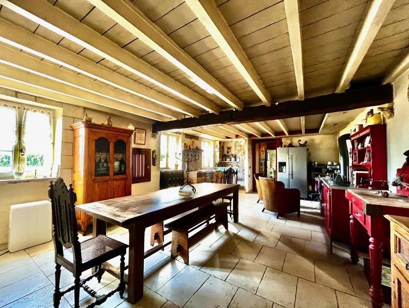 Maison - 215 m² - 7 pièces