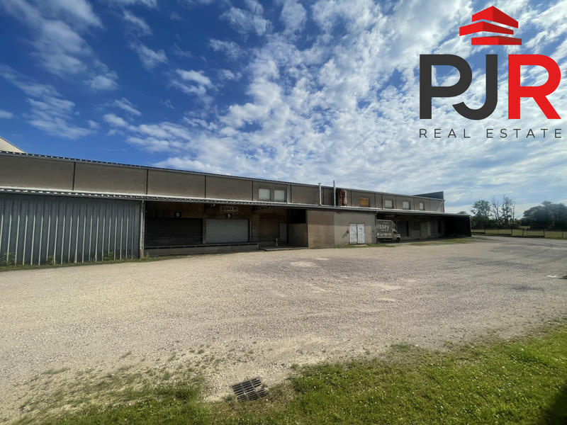 Local commercial - 3 000 m²