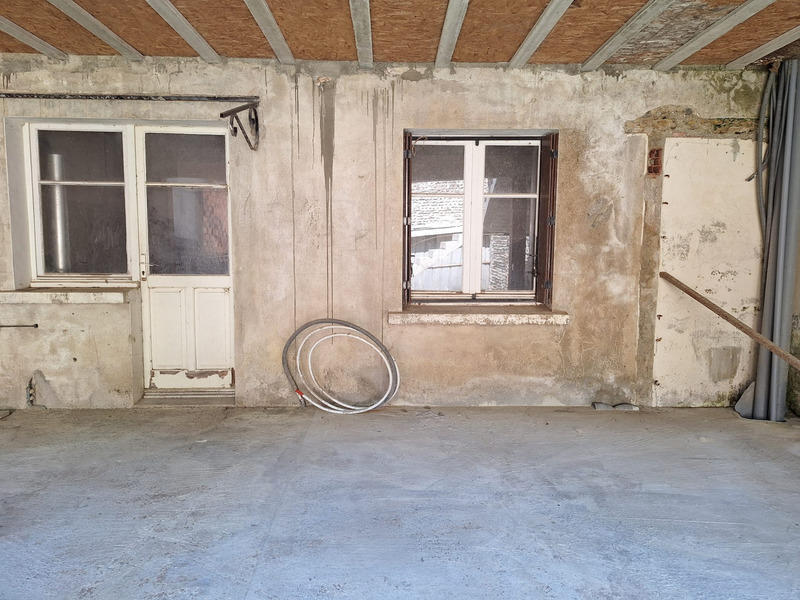 Maison - 213 m² - 8 pièces