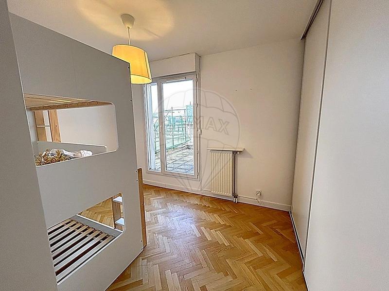 Appartement - 83 m² - 4 pièces