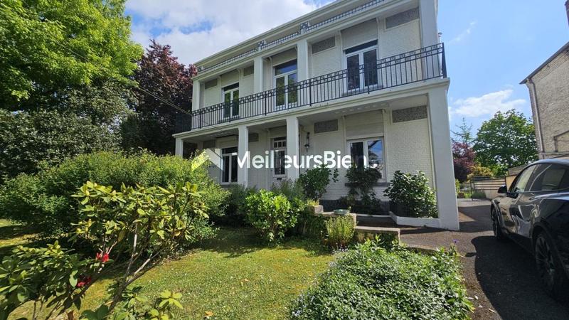 Maison bourgeoise - 196 m² - 8 pièces