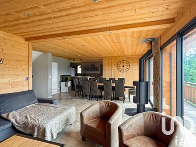 Châlet - 166 m² - 7 pièces