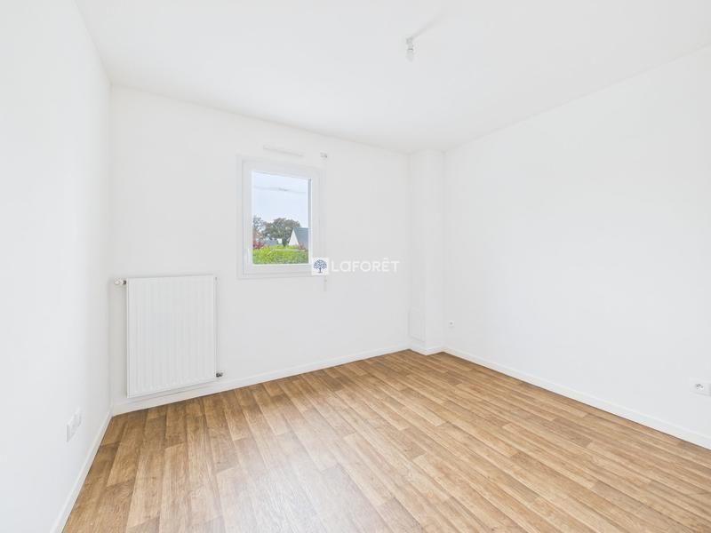 Maison - 93 m² - 5 pièces