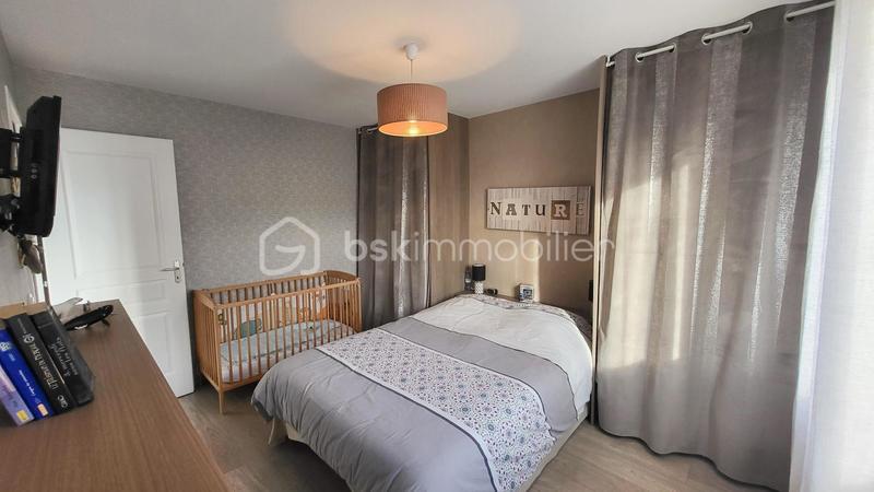 Pavillon - 172 m² - 9 pièces