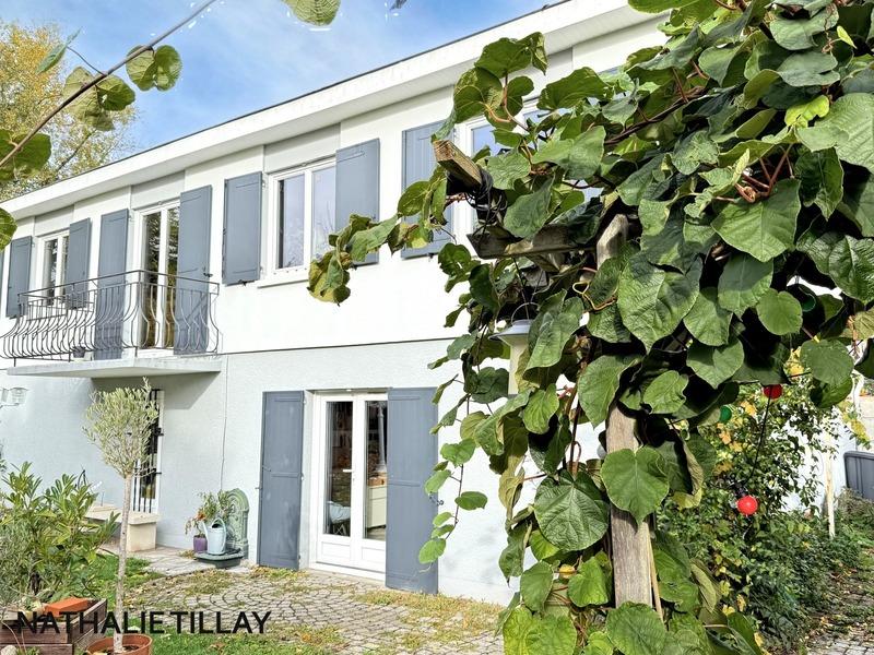 Maison - 186 m² - 7 pièces