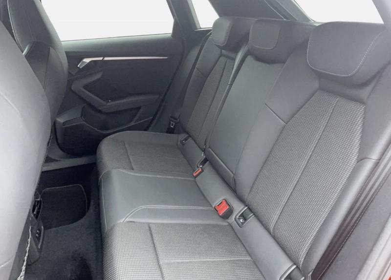 Audi A3 sportback 45 TFSIe s-Line 245 Hybride Rechargeable / Attache Remorque Matrix Led Camera 360° Sieges Elec à Memoire Regulateur Adaptatif