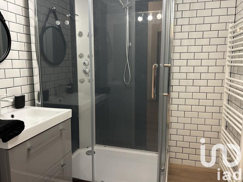 Maison - 379 m² - 10 pièces