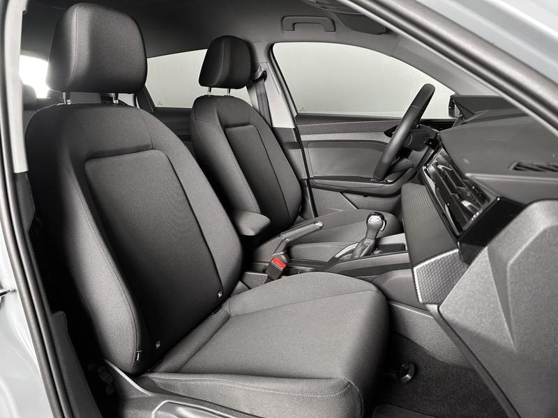 Audi A1 Sportback 30 Tfsi 116ch s-Tronic Virtual Cockpit Sieges Chauff Carplay Regul Camera 116 Ch