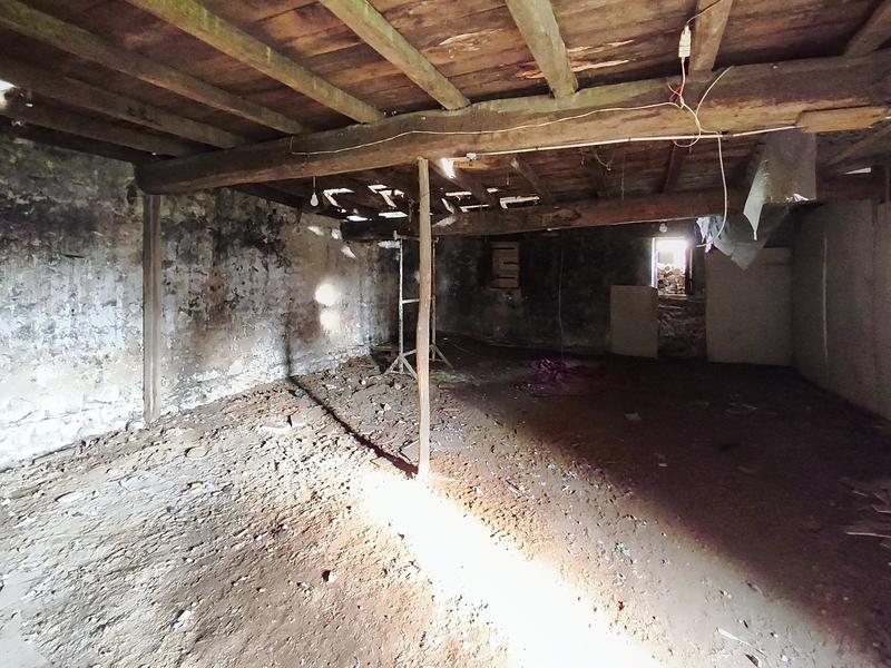 Grange - 240 m² - 3 pièces