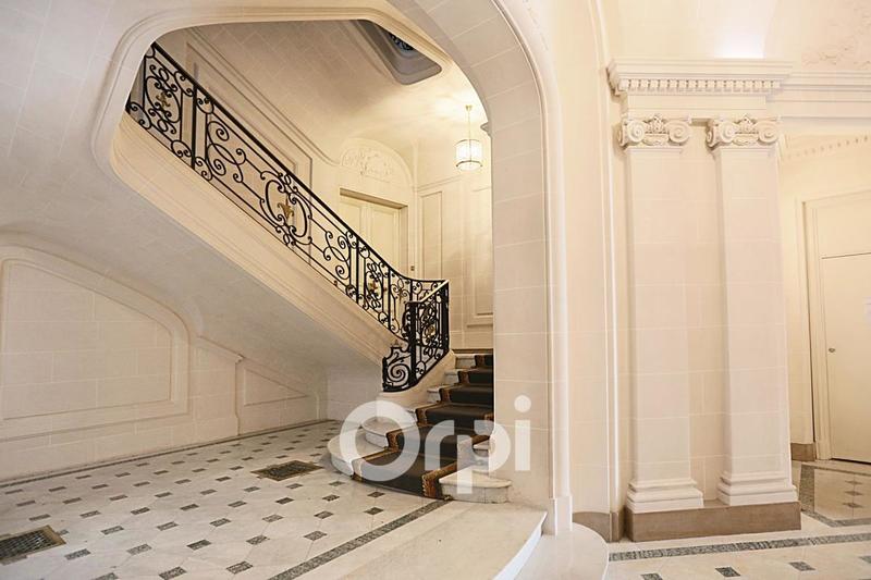 Appartement - 100 m² - 4 pièces