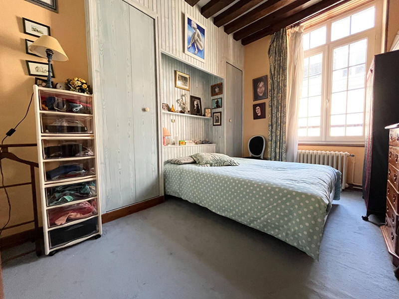 Maison - 189 m² - 7 pièces