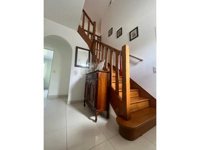 Maison - 116 m² - 6 pièces