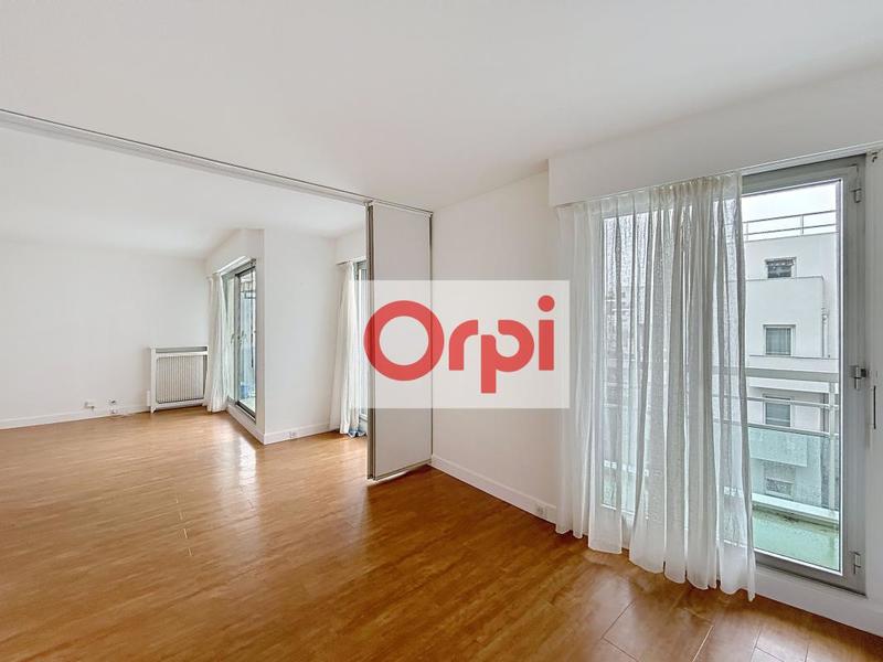 Appartement - 86 m² - 4 pièces