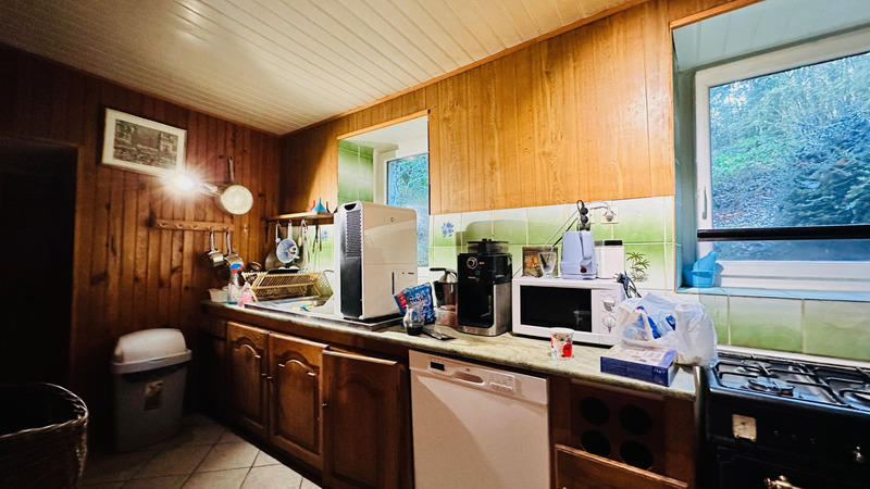 Maison - 140 m² - 8 pièces