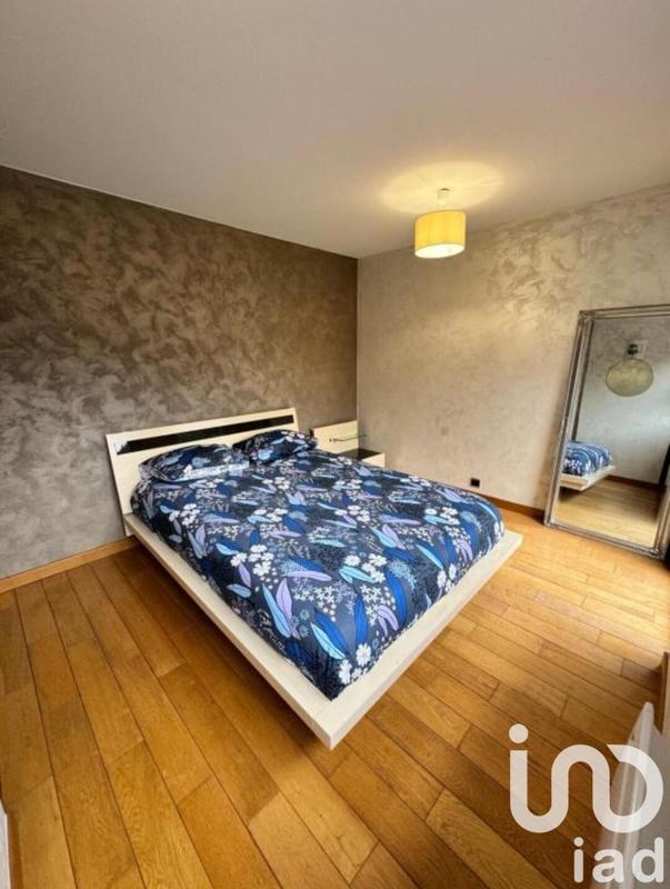 Maison de maîtres - 352 m² - 13 pièces