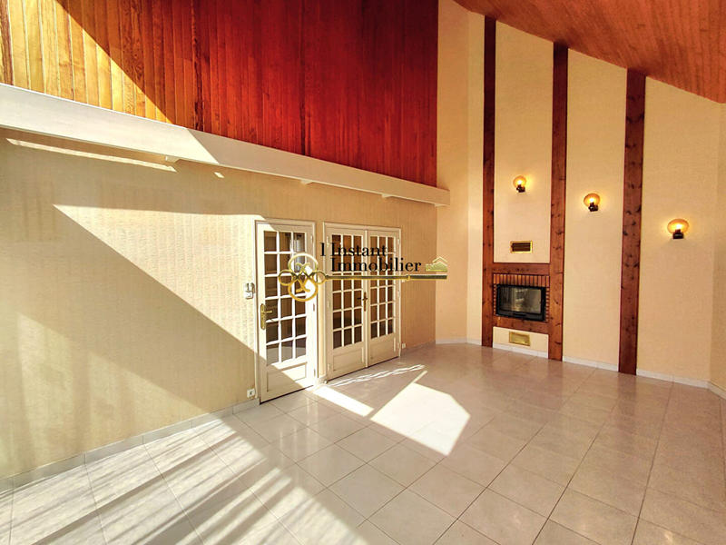 Maison - 107 m² - 6 pièces