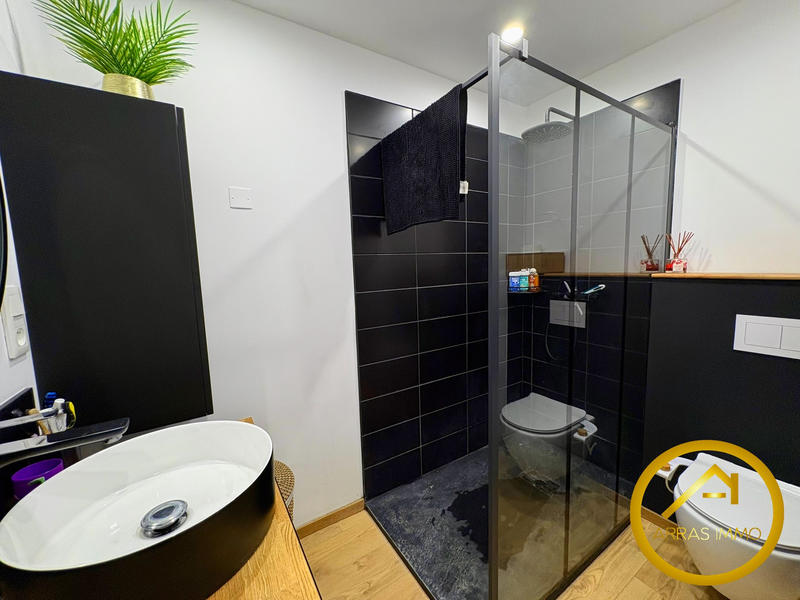 Maison - 112 m² - 7 pièces