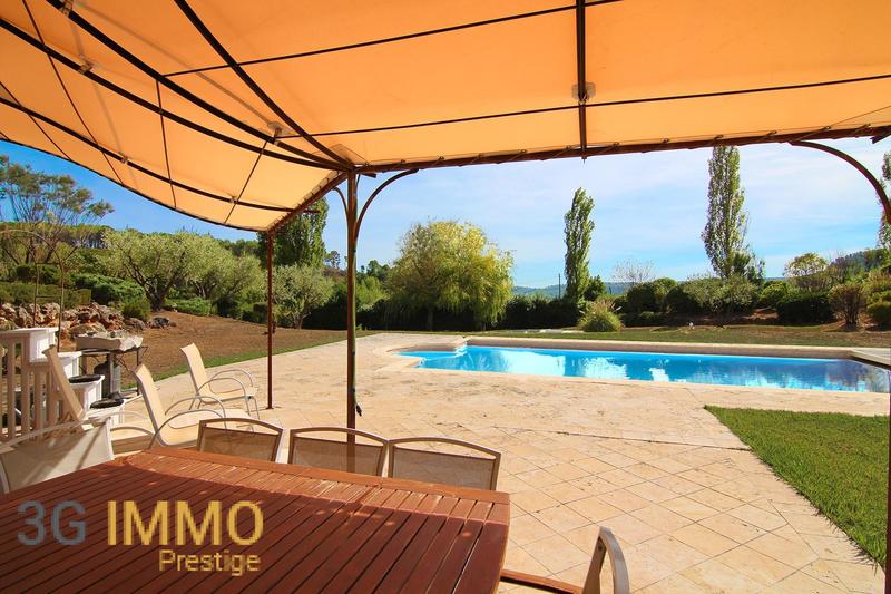 Bastide - 245 m² - 6 pièces