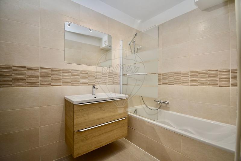 Appartement - 89 m² - 4 pièces