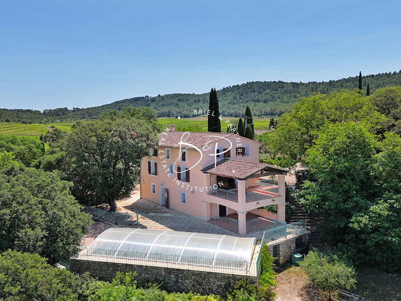 Maison - 135 m² - 5 pièces