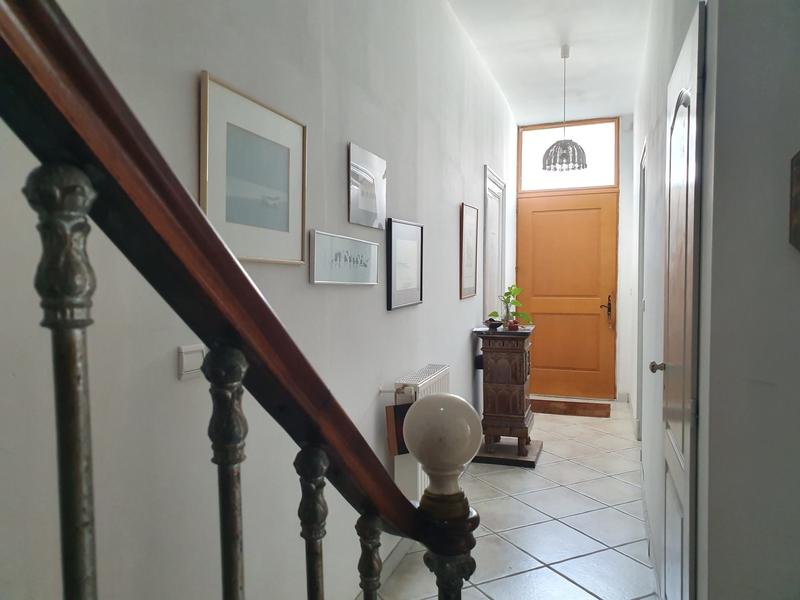 Maison - 222 m² - 7 pièces