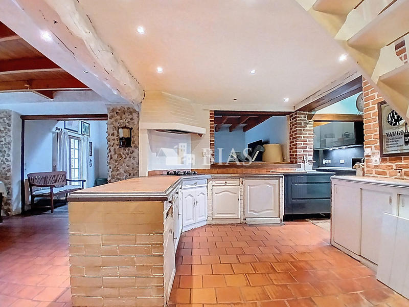 Maison ancienne - 177 m² - 5 pièces