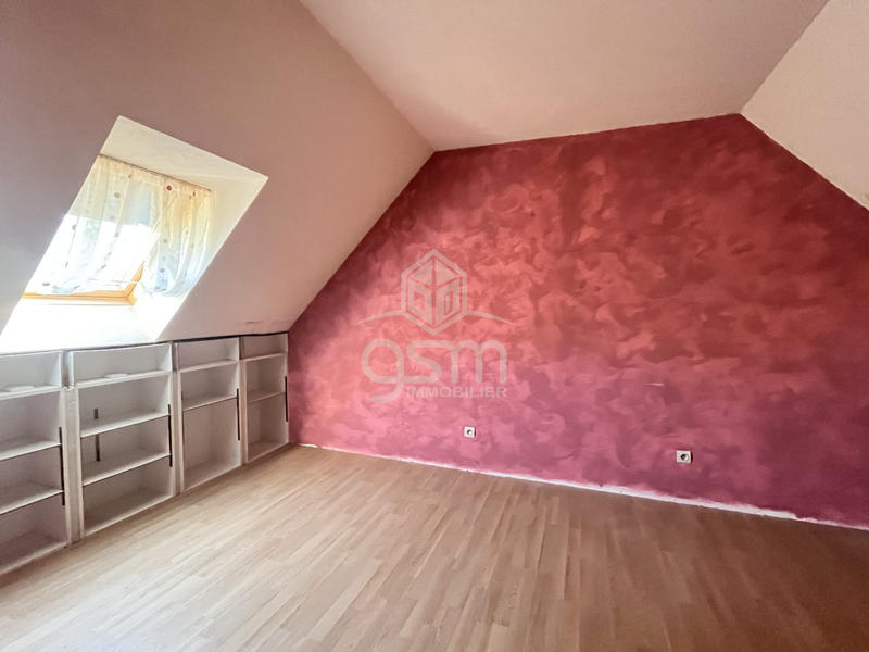 Maison - 98 m² - 5 pièces