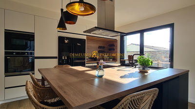 Villa - 127 m² - 5 pièces