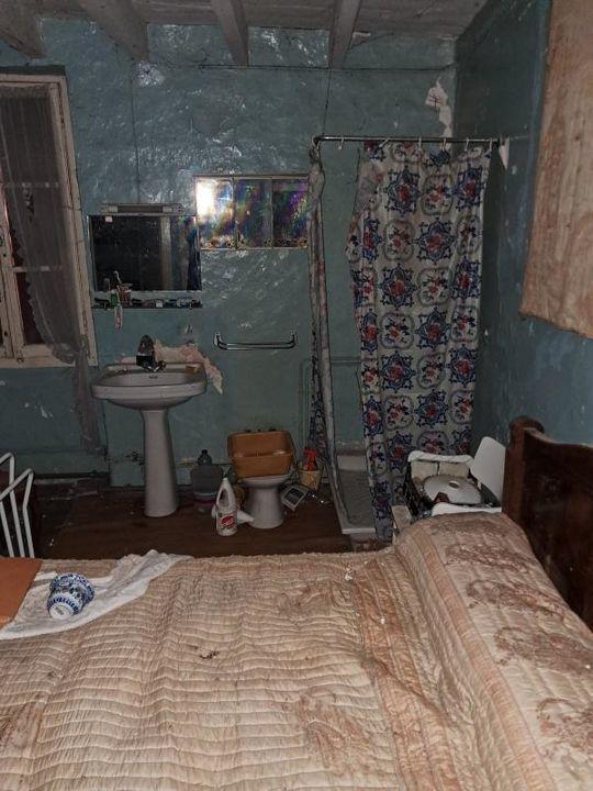 Maison de village - 420 m² - 11 pièces