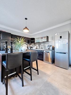 Maison - 234 m² - 7 pièces