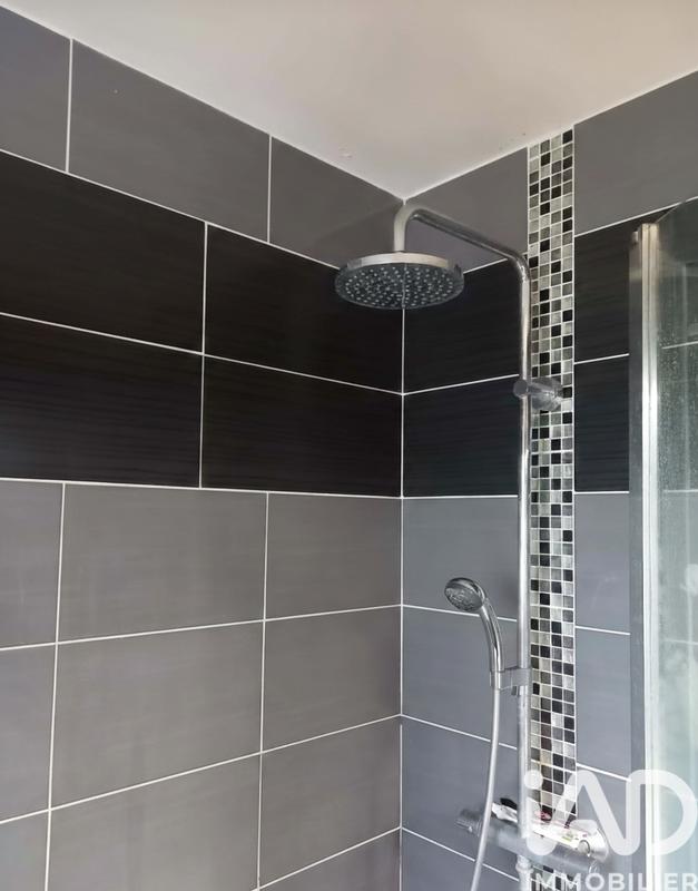 Maison - 96 m² - 4 pièces