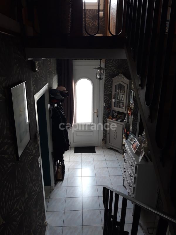 Maison - 86 m² - 6 pièces