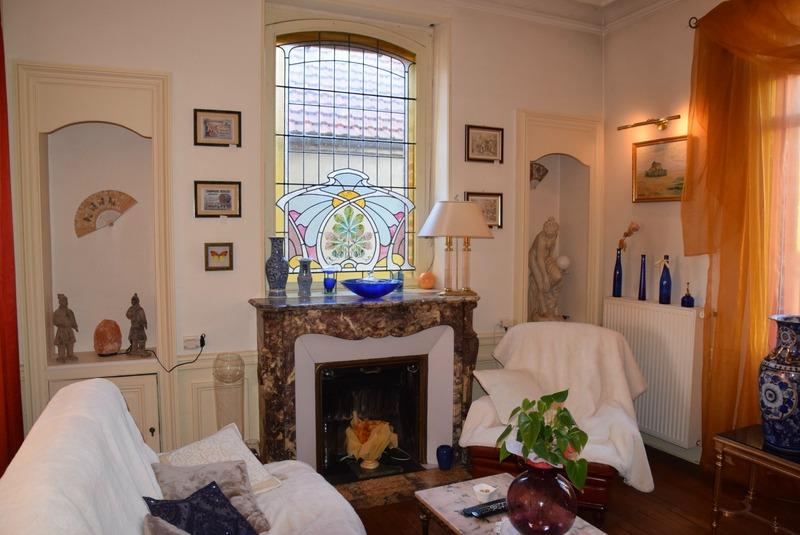 Maison bourgeoise - 255 m² - 11 pièces