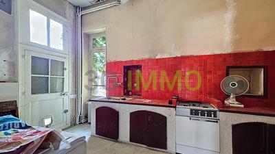 Maison - 236 m² - 10 pièces